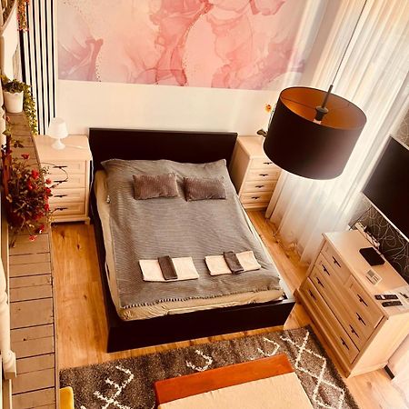 Kalvaria With Balcony, Free Parking And Ac 부다페스트 외부 사진